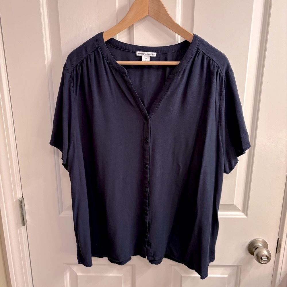Amazon Essentials Navy Blue Short Sleeve Button Front Blouse XXL